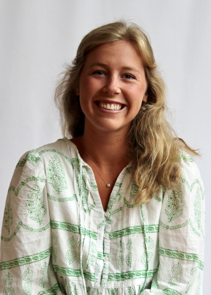 Mary Curles